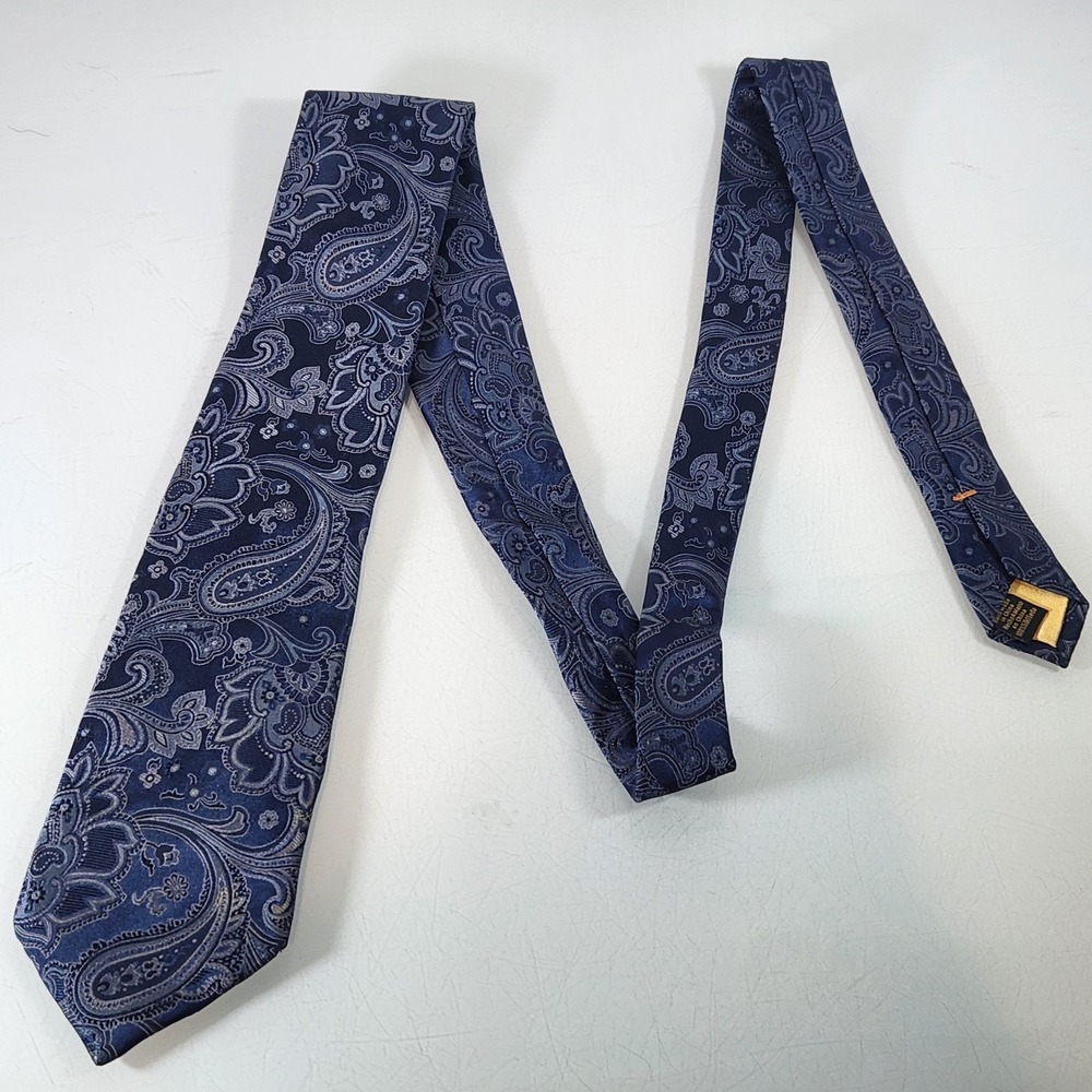 Donald J Trump Signature Collection Blue Paisley Floral Silk Neck Tie